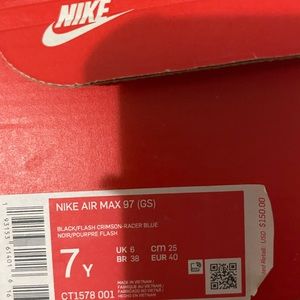 only wore once women 7 nike air max great condition